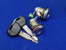 NEW FOR Mitsubishi L200 2002-2006 2X DOOR LOCK CYLINDERS WITH 2X KEYS picture