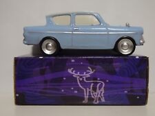 Ford Anglia Weasley Car 13cm The Wizarding Trunk Harry Potter picture