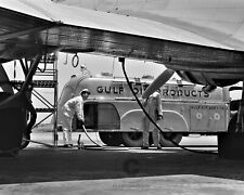DC-3 Passenger Airliner Aircraft Refueling Photograph  Washington D.C. 1941 8X10 picture