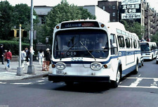 5x7 COLOR PHOTO NYC BUS 1971 BLITZ-REBUILT GM FISHBOWL 5222 Q-44 MAIN ST 6/27/92 picture
