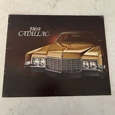 1969 Cadillac Full Line Calais / DeVille / Fleetwood Car Sales Brochure 16 Pages picture