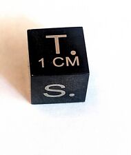 1cm scale black brushed cube made of tungsten carbide often used for Photography picture