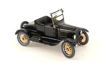 Danbury Mint 1925 Ford Model T Ford Roadster 1:24 Diecast - Black- Mint In Box picture