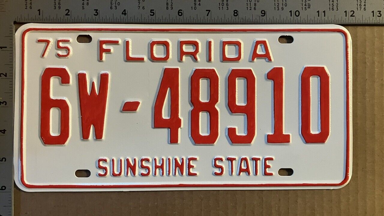 1975 Florida license plate 6 W 48 910 YOM DMV Palm Beach Ford Chevy Dodge 13965