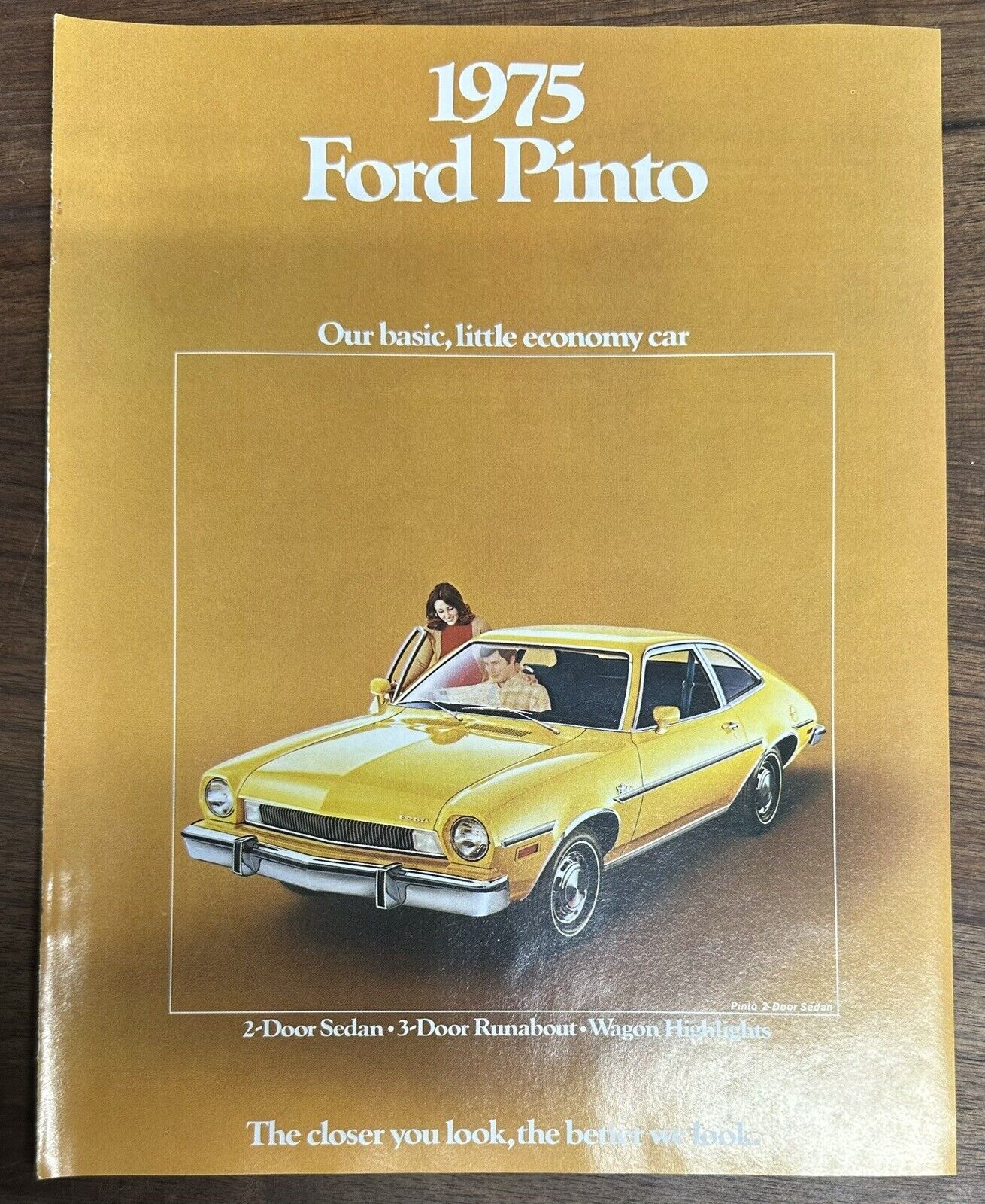 1975 Ford Pinto Sedan Runabout Wagon Car Dealer Sales Brochure NOS 8 Paged