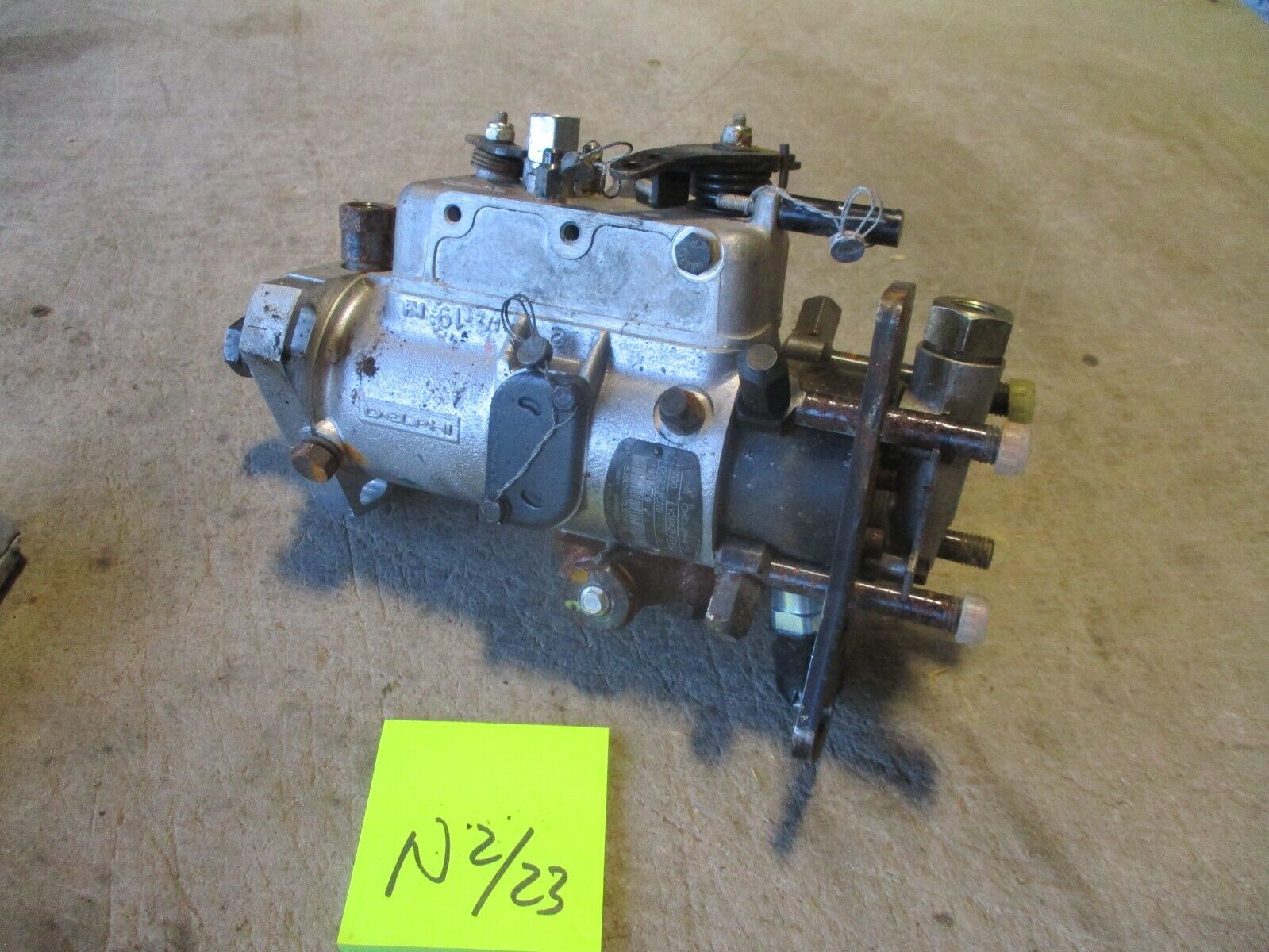 Used Delphi CAV Diesel Fuel Pump Type 700 V3042F224K-1, for Core or Rebuild