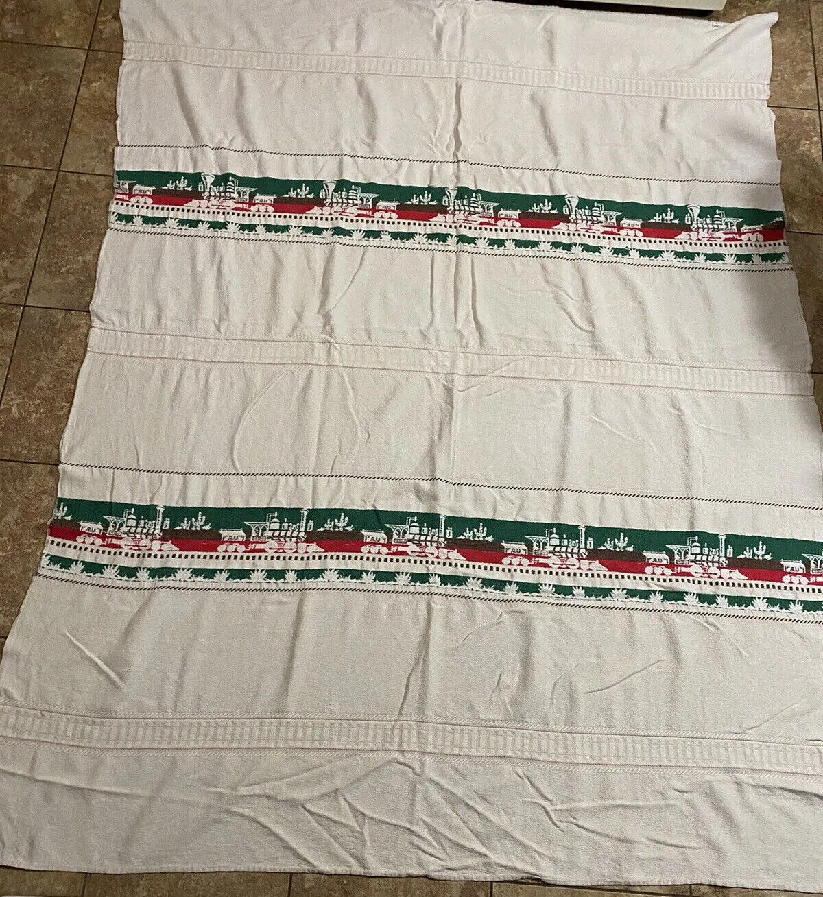 Vintage 1950s USA MCM Bates Beadspread Train Western Embroidered Blanket 70x90in