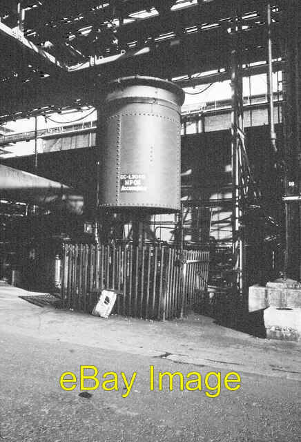 Photo 6x4 ICI Oil Works, Billingham - hydraulic accumulator ICI built a c c1990