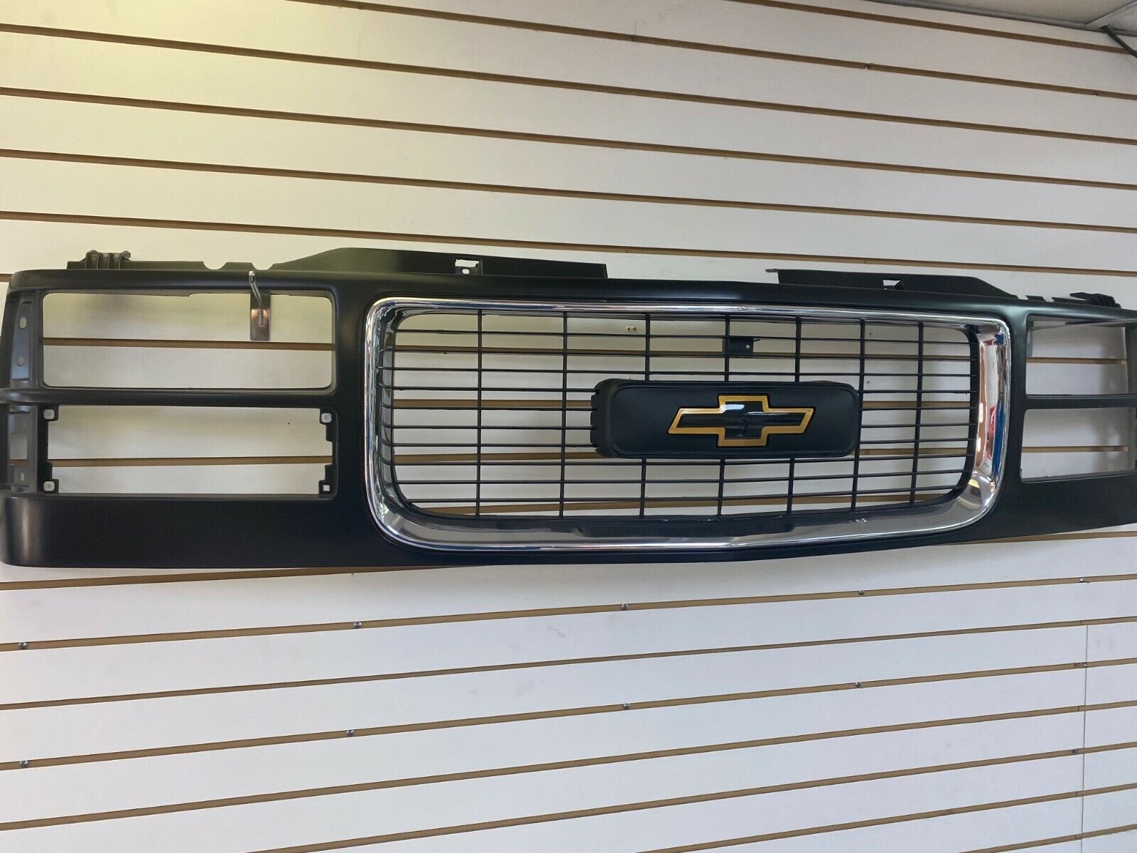88-98 Chevy Silverado Cheyenne grille with Gold/Black Logo