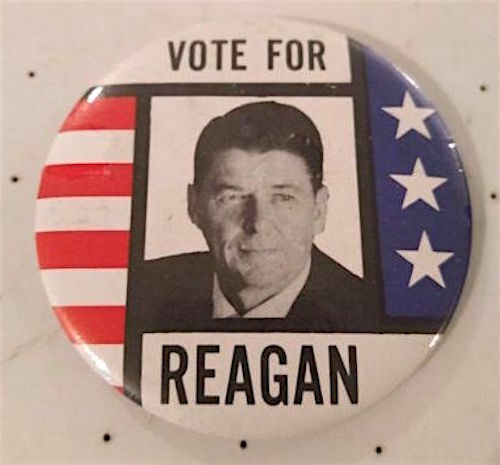 Early RARE Vintage VOTE FOR RONALD REAGAN PIN BUTTON PINBACK 1966 1968 1970 76
