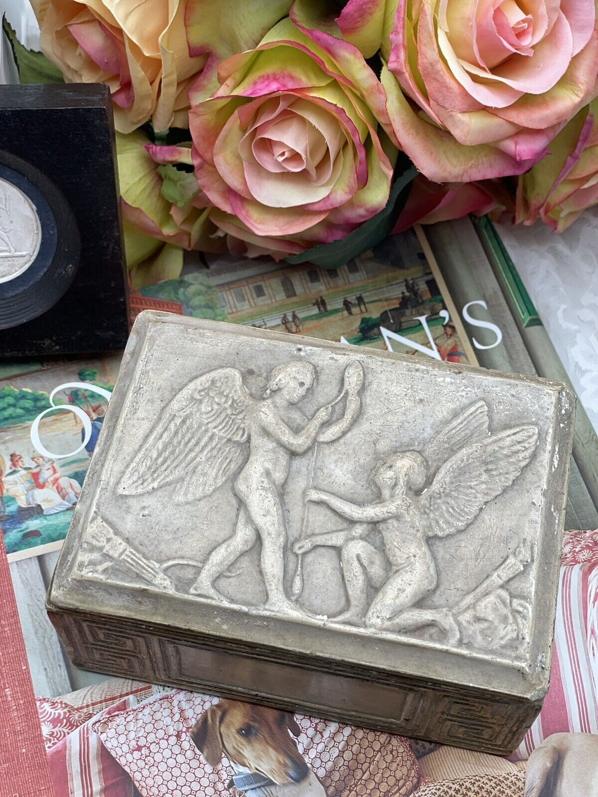 Intaglio NEOCLASSICAL Jewelry Box Angels at Play - VERY OLD ESTATE SALE TREASURE