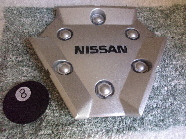 Nissan Pathfinder Refinished Silver REAR Wheel Center Cap 40315-32G10 1986-1993