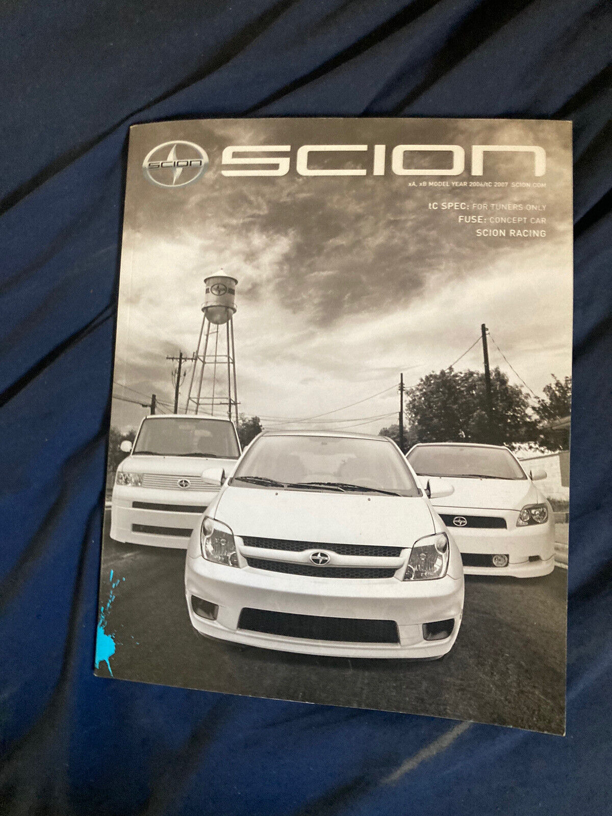 2006 Toyota Scion Full Line Color Brochure Catalog Prospekt