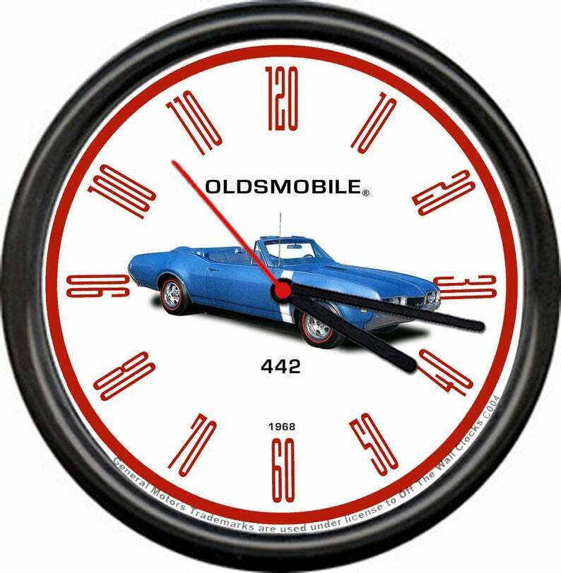 Licensed 1968 Pontiac Oldsmobile Cutlass 442 Sedas General Motor Sign Wall Clock