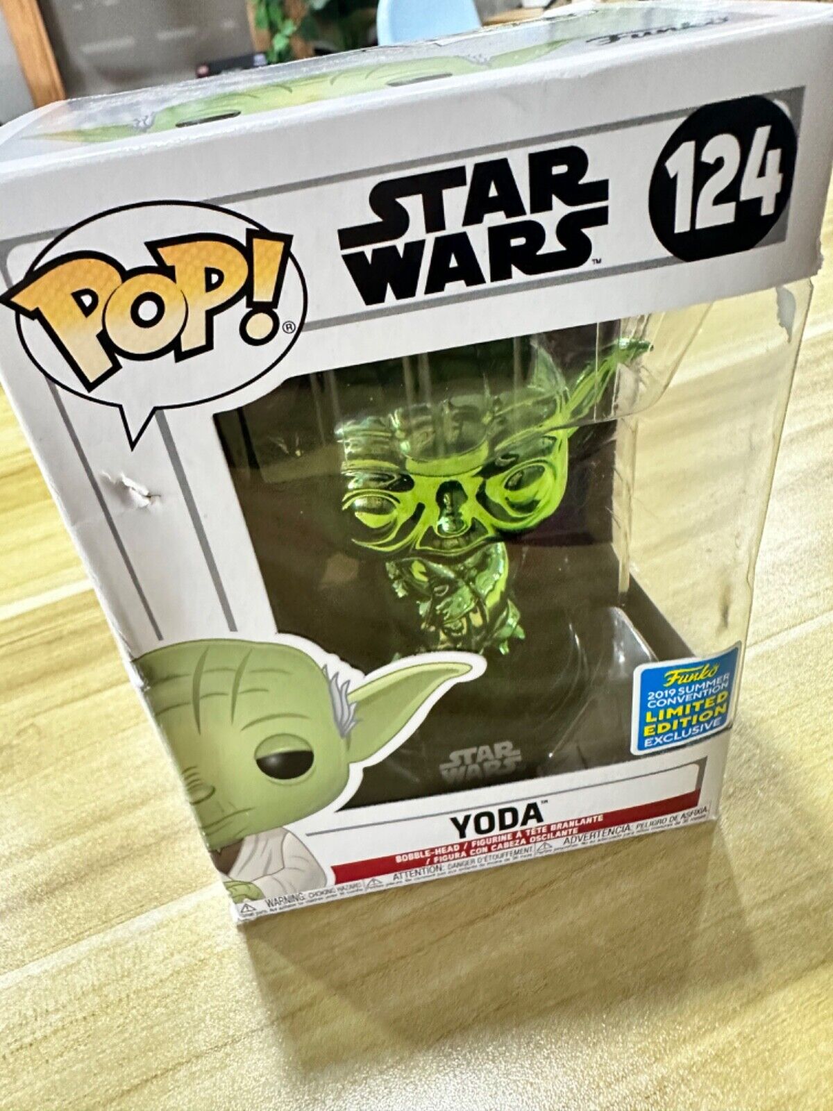 Funko Pop Vinyl: Star Wars - Yoda (Green) (Chrome) - San Diego Comic Con FYE...