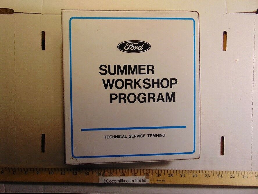 Vintage 1970\'s Ford Summer Workshop Program Binder With Training Booklets