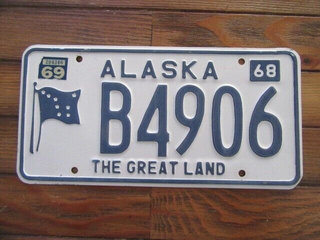 1968-69 Alaska passenger license plate