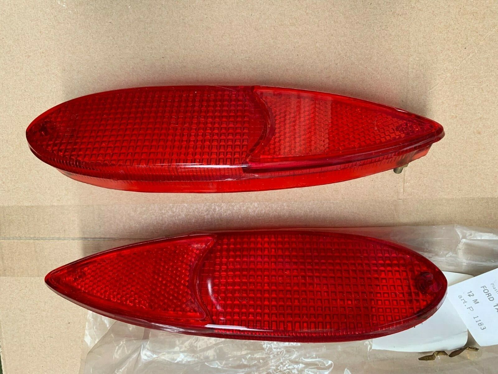 Ford Taunus 2x 12M 15M P6 taillight disc PV 1183 (HE20) NEW NOS