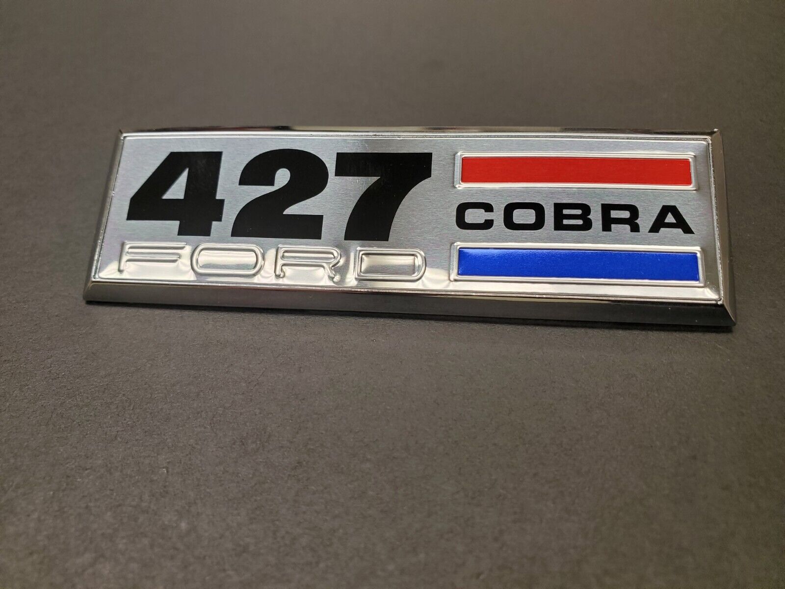 FORD 427 COBRA Fender Emblem