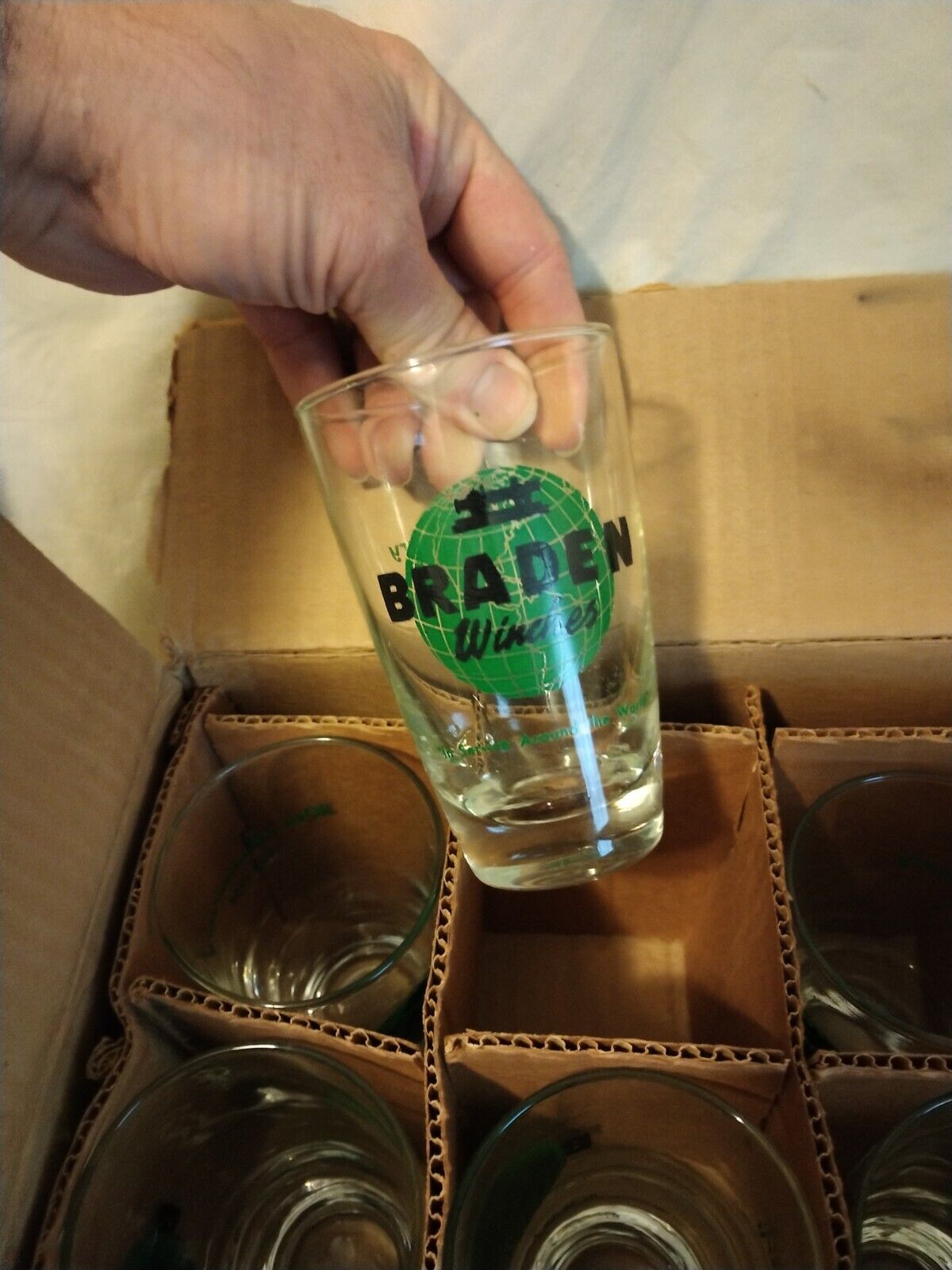 8 NOS BRADEN WINCHES 1924-1954 DRINK GLASSES WITH THEIR LOGO IN ORIGINAL BOX