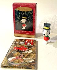Hallmark Keepsake Ornament Snoopy 1 of 4 Series Peanuts New Open Box  1995 Vint. picture