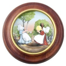 Vintage 1982 Sun Bonnet Babies Playing Catch Framed Collector Plate #2512  picture