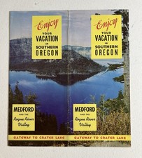 Medford Oregon VTG Travel Brochure Rogue River Valley Mid Century Tourist picture