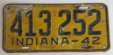 Vtg 1942 Indiana License Plate Auto Tag Garage Decor 413-252 Old Original picture