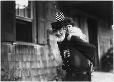 Photo:G.A.R. Veteran Child Riding Back 1914 Off to the Celebration picture