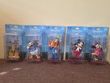 Disney World Disneyland Fab 5 Figure Set Mickey Minnie Donald Goofy Pluto NEW picture