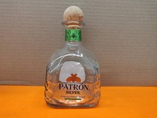 ⭐️⭐️⭐️⭐️⭐️ EMPTY 750mL Patron Silver UPDATED Logo/Bottle for Crafts/Décor picture