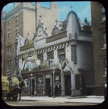 Glass Magic Lantern Slide THE WORLD TURNED UPSIDE DOWN PUB LONDON C1910 PHOTO picture