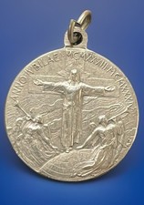 Vintage 1934 Salvator Mundi Savior Of The World Crucifixion, Pope Pius XI Medal picture