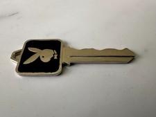 BEAUTIFUL LOOKING MEMBERSHIP PLAYBOY CLUB KEY 🔑 COLLECTIBLE HEFNER BUNNY picture