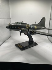  1/72 Scale  Memphis Belle US Bomber B-17F  Model Airplane AS IS picture