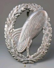 West German World War II Bronze Reissue 1957 Balloon Observer Badge picture