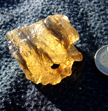 Libyan Desert Glass Meteorite Tektite impact specimen( 164 crt) Natural Hole picture