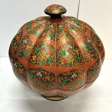 VTG unique handcrafted Kashmiri papier-mâché pumpkin-shaped lidded box picture