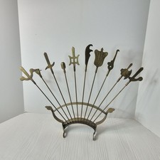 LARGE 16