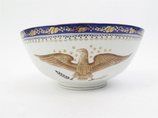 Antique Chinese Export Armorial Eagle Hand Painted Gold Gilt Porcelain Bowl 10
