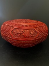 Vintage Chinese Cinnabar Lacquer Quatrefoil Box with Figural Scene 4” High picture