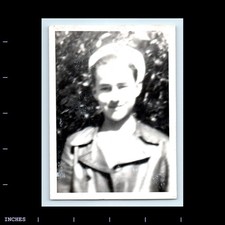 Old Vintage Photo CLOSE-UP OF MAN SOLO CANDID PORTRAIT picture