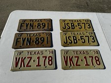 3 Matching Pairs Of Vintage Texas License Plates ‘69 ‘70 ‘74 picture