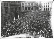 The vast crowd in Chesterfield Market Place UK OLD PHOTO picture