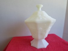 Vtg Anchor Hocking Grape/Leaf Pattern Octagonal Milk Glass Candy Dish w/Lid picture