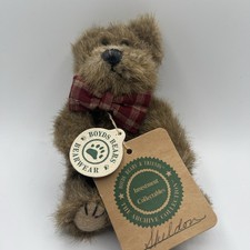 Boyds Bears Plush w/ Heart & Bow Tie 6