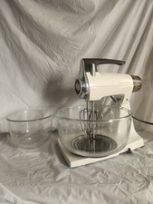 Vintage Sunbeam Mixmaster 1-7A Mixer Set White w/ 2 Clear Glass Bowls & Beaters picture