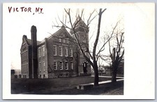 K32/ Victor New York RPPC Postcard c1940s Public School No 1    924 picture