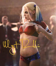 MARGOT ROBBIE Signed HARLEY QUINN Autograph 8x10