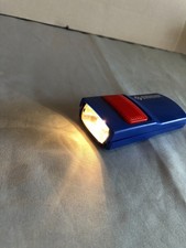 Eveready COMPACT Blue & Red Flashlight WORKS - Batteries Not Incl #F12 picture